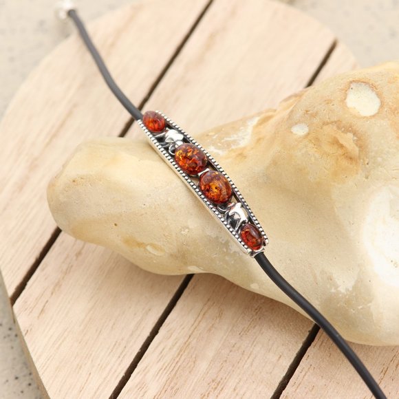 Sterling silver bracelet with natural Baltic amber - Picture 4 of 7